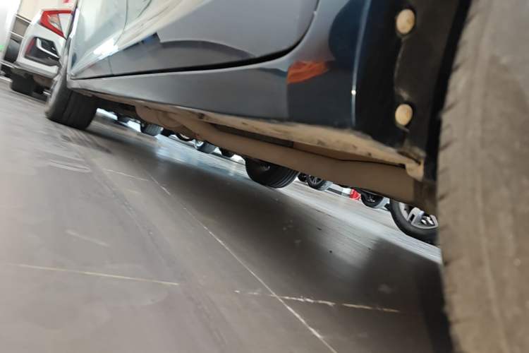 Used GAC Trumpchi M6 2023 PRO 270T DCT Luxury Edition Left Side Sill