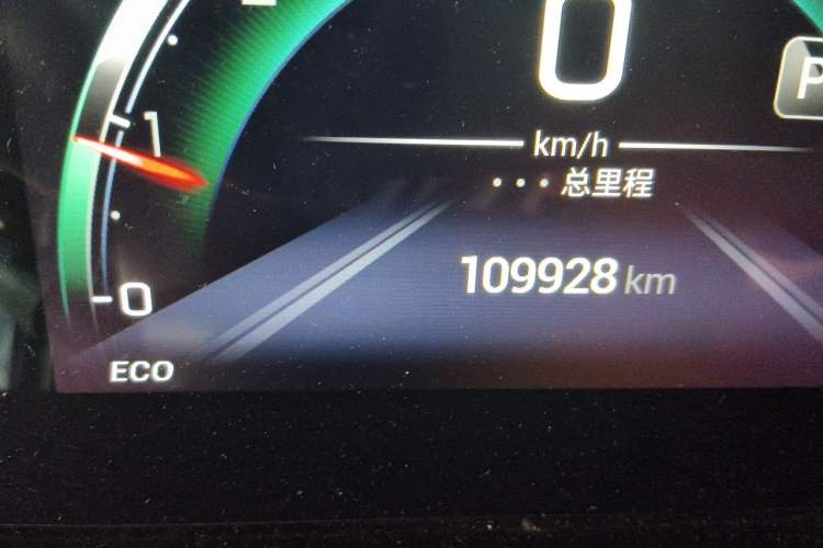 Used GAC Trumpchi M6 2023 PRO 270T DCT Luxury Edition Odometer Close Up