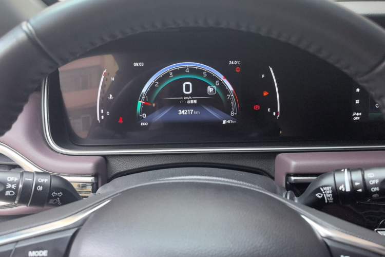 Used GAC Trumpchi M6 2023 PRO 270T DCT Luxury Edition Odometer Close Up