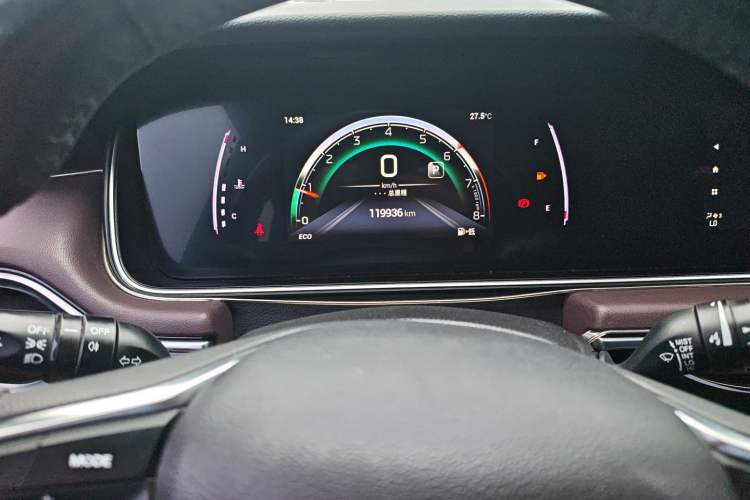 Used GAC Trumpchi M6 2023 PRO 270T DCT Luxury Edition Odometer Close Up