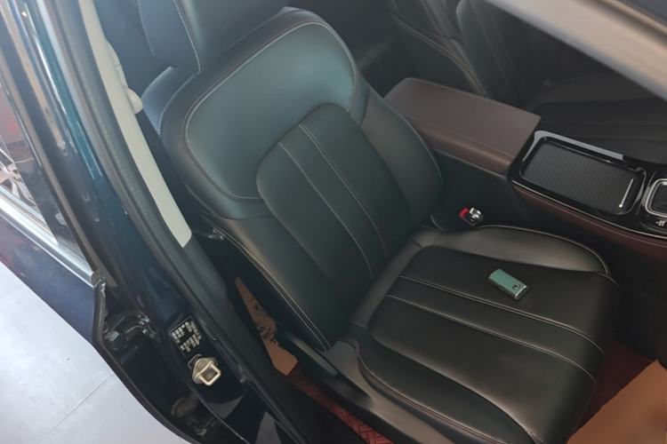 Used GAC Trumpchi M6 2023 PRO 270T DCT Luxury Edition Right Front Seat