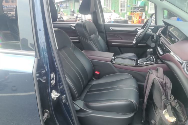 Used GAC Trumpchi M6 2023 PRO 270T DCT Luxury Edition Right Front Seat
