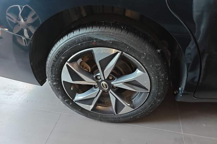Used GAC Trumpchi M6 2023 PRO 270T DCT Luxury Edition Right Rear Wheel Hub