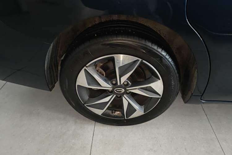 Used GAC Trumpchi M6 2023 PRO 270T DCT Luxury Edition Right Rear Wheel Hub