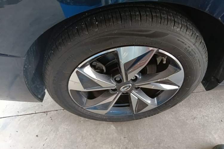 Used GAC Trumpchi M6 2023 PRO 270T DCT Luxury Edition Right Rear Wheel Hub