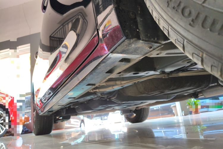 Used GAC Trumpchi M6 2023 PRO 270T DCT Luxury Edition Right Side Sill