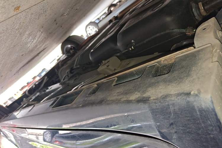 Used GAC Trumpchi M6 2023 PRO 270T DCT Luxury Edition Right Side Sill