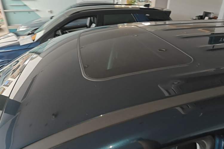 Used GAC Trumpchi M6 2023 PRO 270T DCT Luxury Edition Roof