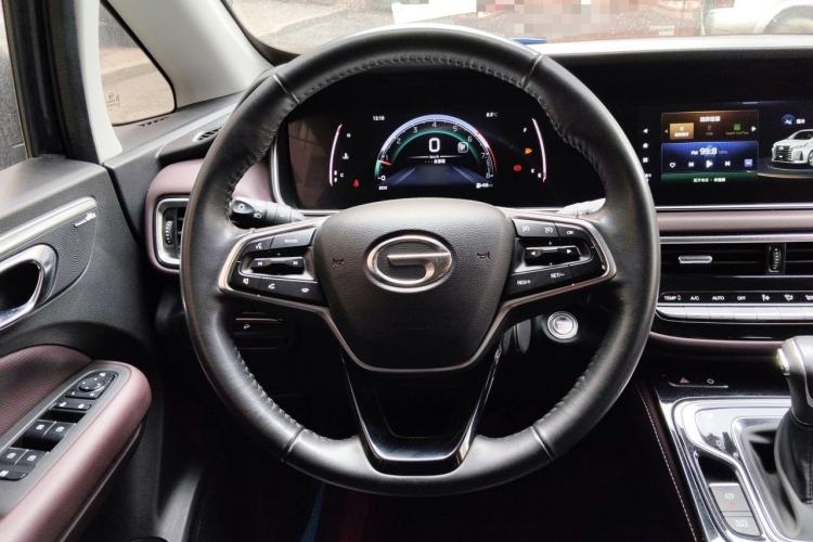 Used GAC Trumpchi M6 2023 PRO 270T DCT Luxury Edition Steering Wheel