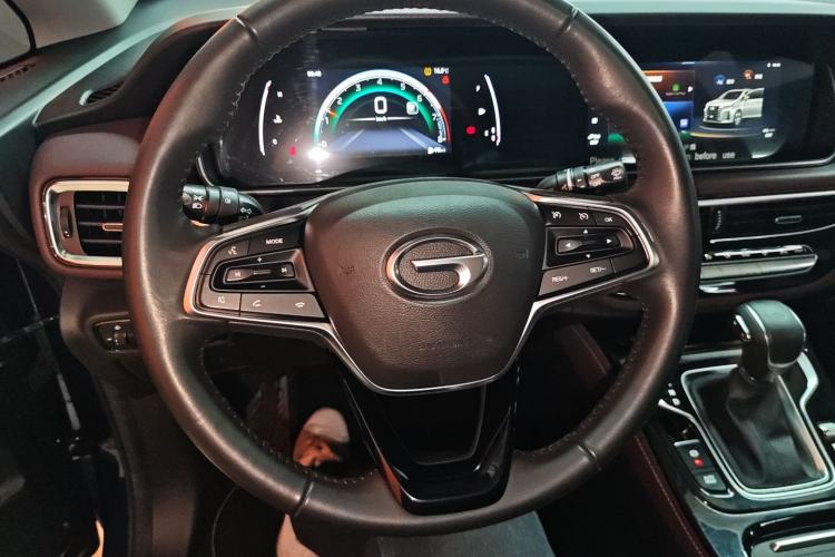 Used GAC Trumpchi M6 2023 PRO 270T DCT Luxury Edition Steering Wheel