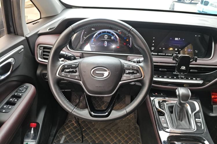 Used GAC Trumpchi M6 2023 PRO 270T DCT Luxury Edition Steering Wheel