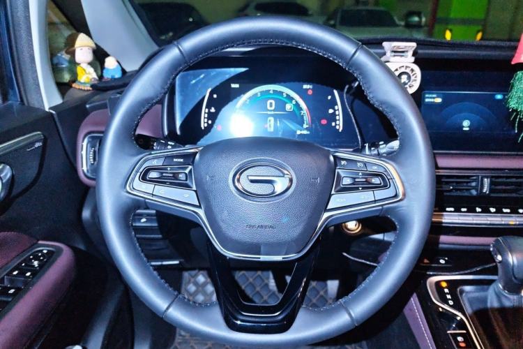 Used GAC Trumpchi M6 2023 PRO 270T DCT Luxury Edition Steering Wheel