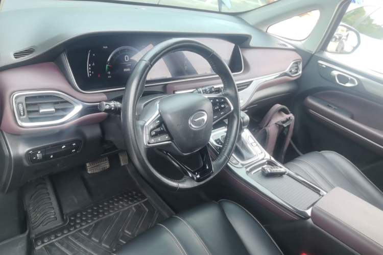 Used GAC Trumpchi M6 2023 PRO 270T DCT Luxury Edition Steering Wheel