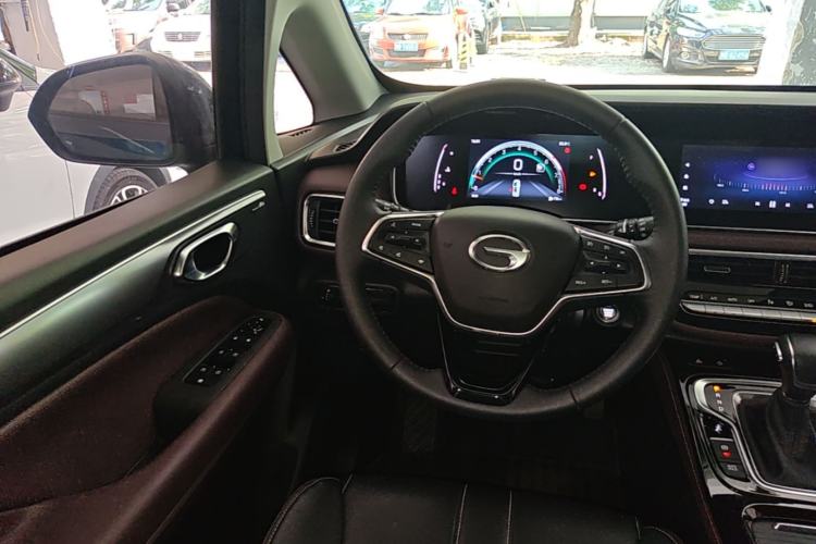 Used GAC Trumpchi M6 2023 PRO 270T DCT Luxury Edition Steering Wheel