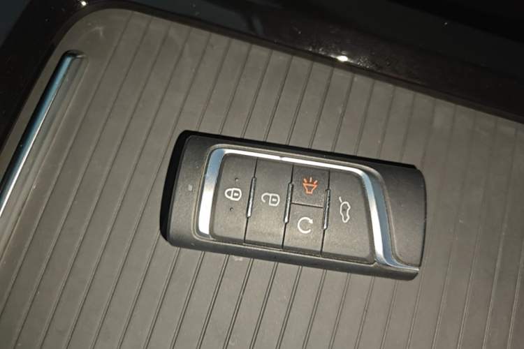 Used GAC Trumpchi M6 2023 PRO 270T DCT Luxury Edition Vehicle Key