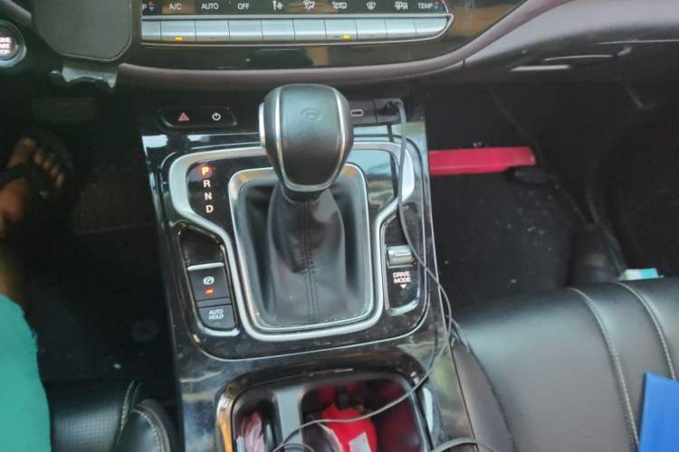 Used GAC Trumpchi M6 2023 PRO 270T DCT Luxury Edition Gear Lever