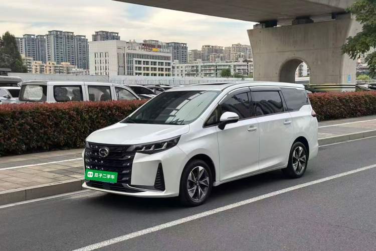 GAC Trumpchi M6 2023 PRO 270T DCT Luxury Edition - Luxury