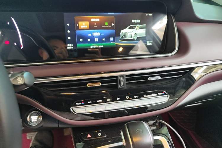 Used GAC Trumpchi M6 2023 PRO 270T DCT Luxury Edition Audio And AC Panel