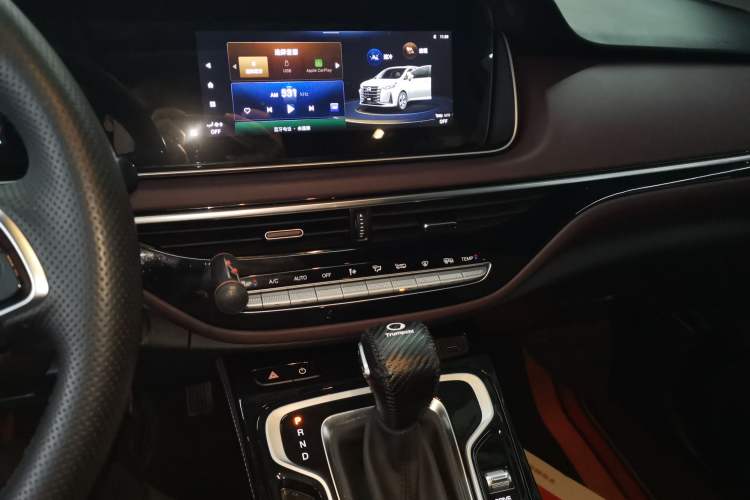 Used GAC Trumpchi M6 2023 PRO 270T DCT Luxury Edition Audio And AC Panel
