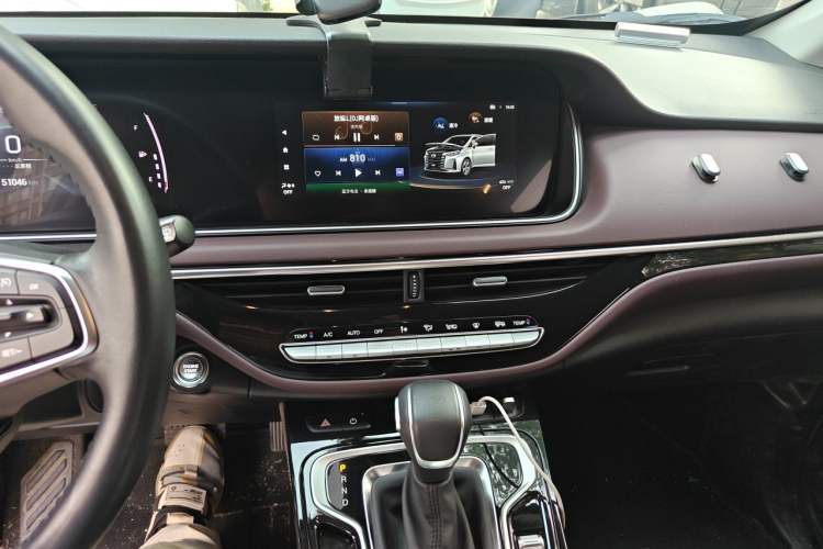 Used GAC Trumpchi M6 2023 PRO 270T DCT Luxury Edition Audio And AC Panel