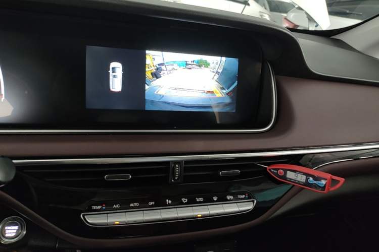 Used GAC Trumpchi M6 2023 PRO 270T DCT Luxury Edition Audio And AC Panel
