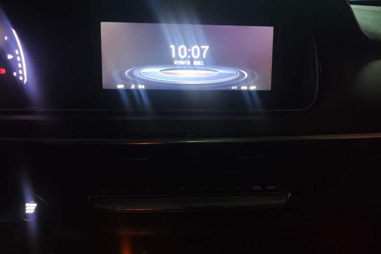 Used GAC Trumpchi M6 2023 PRO 270T DCT Luxury Edition Audio And AC Panel