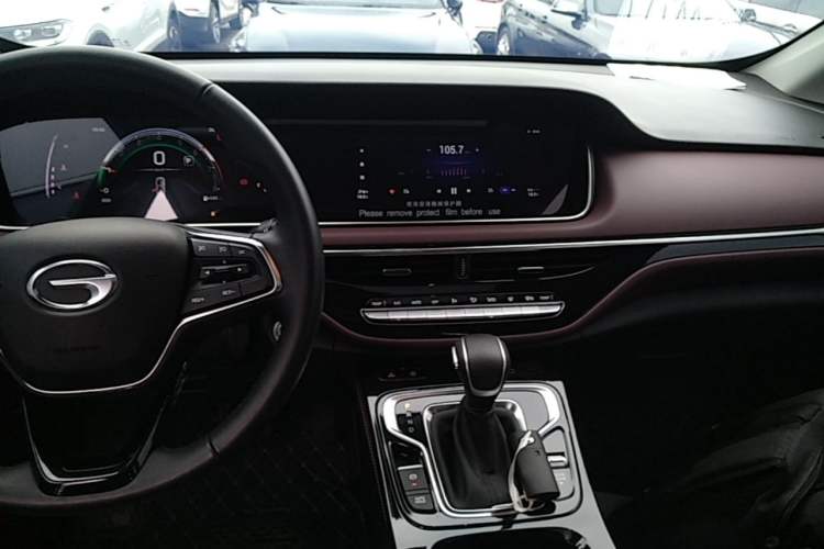 Used GAC Trumpchi M6 2023 PRO 270T DCT Luxury Edition Audio And AC Panel