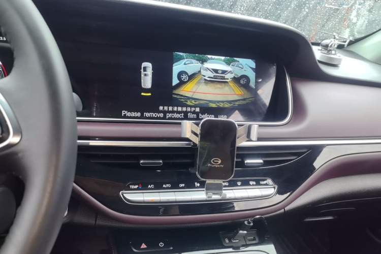 Used GAC Trumpchi M6 2023 PRO 270T DCT Luxury Edition Audio And AC Panel