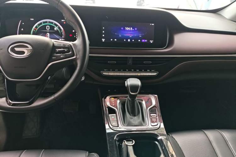Used GAC Trumpchi M6 2023 PRO 270T DCT Luxury Edition Audio And AC Panel
