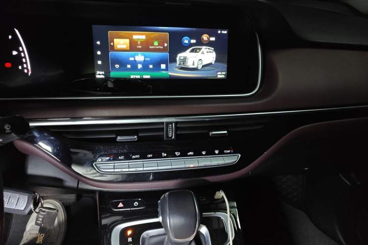 Used GAC Trumpchi M6 2023 PRO 270T DCT Elite Edition Audio And AC Panel