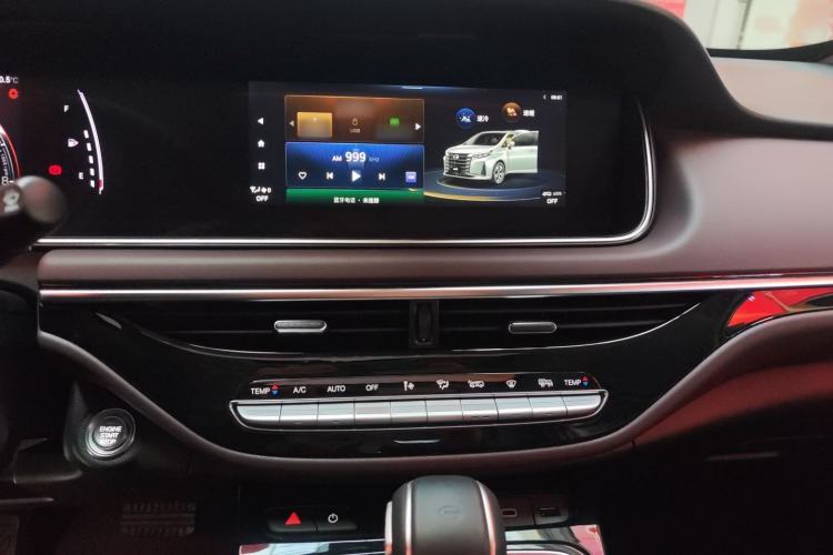 Used GAC Trumpchi M6 2023 PRO 270T DCT Luxury Edition Audio And AC Panel