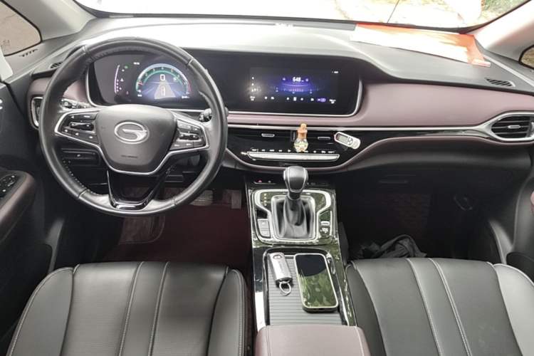 Used GAC Trumpchi M6 2023 PRO 270T DCT Luxury Edition Center Console