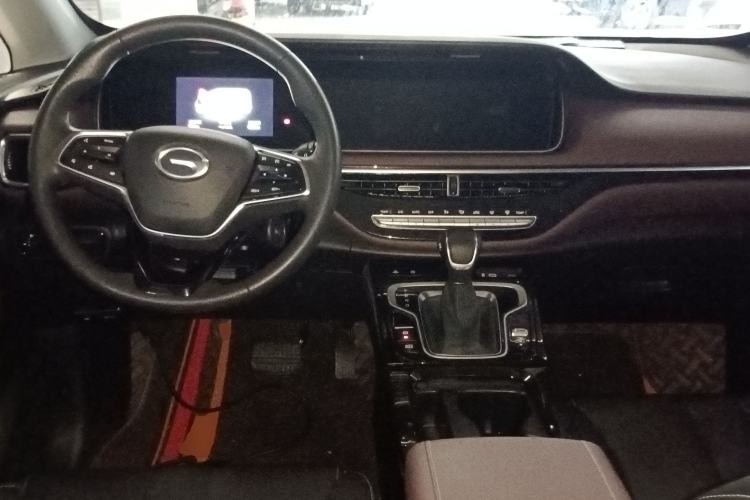 Used GAC Trumpchi M6 2023 PRO 270T DCT Elite Edition Center Console