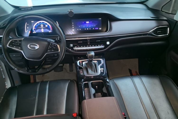 Used GAC Trumpchi M6 2023 PRO 270T DCT Luxury Edition Center Console
