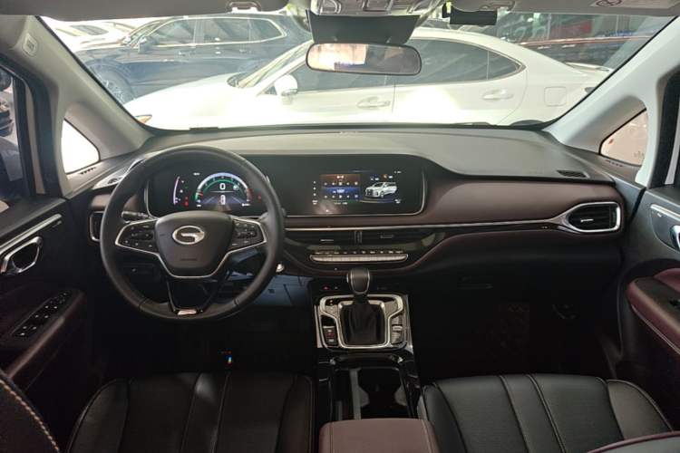 Used GAC Trumpchi M6 2023 PRO 270T DCT Luxury Edition Center Console