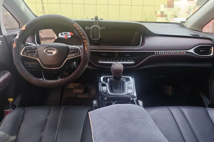 Used GAC Trumpchi M6 2023 PRO 270T DCT Luxury Edition Center Console