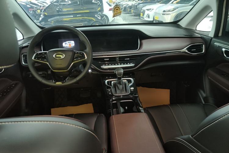 Used GAC Trumpchi M6 2023 PRO 270T DCT Luxury Edition Center Console