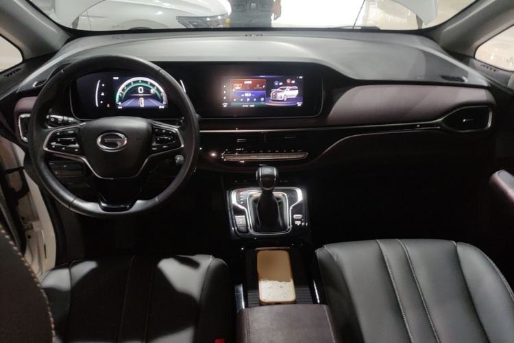 Used GAC Trumpchi M6 2023 PRO 270T DCT Elite Edition Center Console