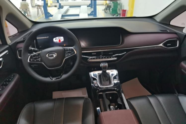 Used GAC Trumpchi M6 2023 PRO 270T DCT Luxury Edition Center Console