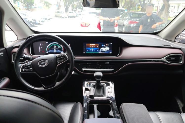 Used GAC Trumpchi M6 2023 PRO 270T DCT Luxury Edition Center Console