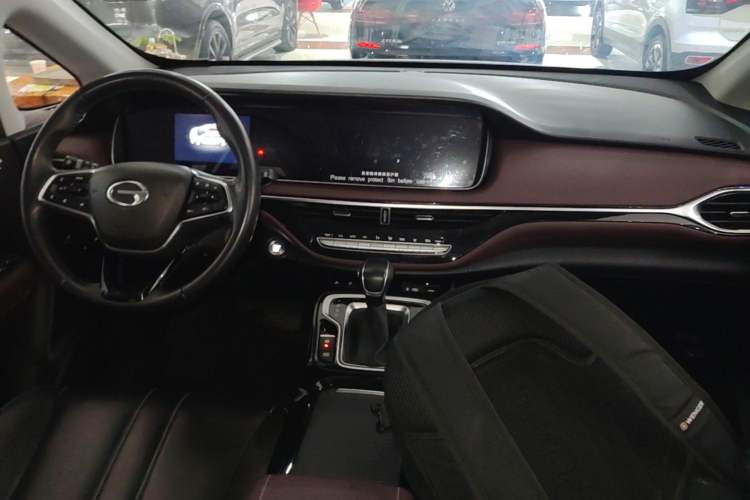 Used GAC Trumpchi M6 2023 PRO 270T DCT Luxury Edition Center Console