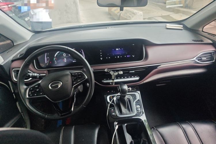 Used GAC Trumpchi M6 2023 PRO 270T DCT Luxury Edition Center Console
