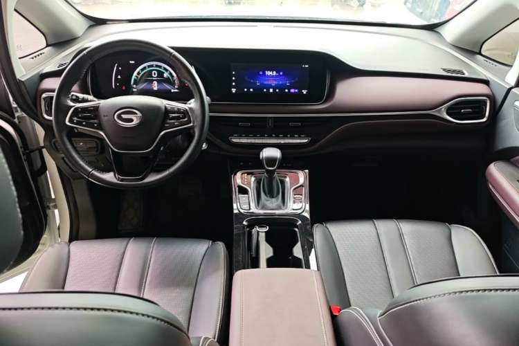 Used GAC Trumpchi M6 2023 PRO 270T DCT Luxury Edition Center Console
