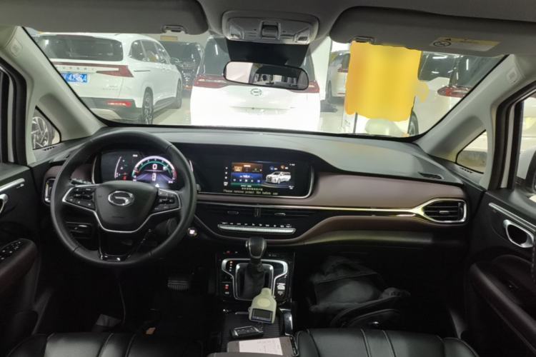 Used GAC Trumpchi M6 2023 PRO 270T DCT Luxury Edition Center Console
