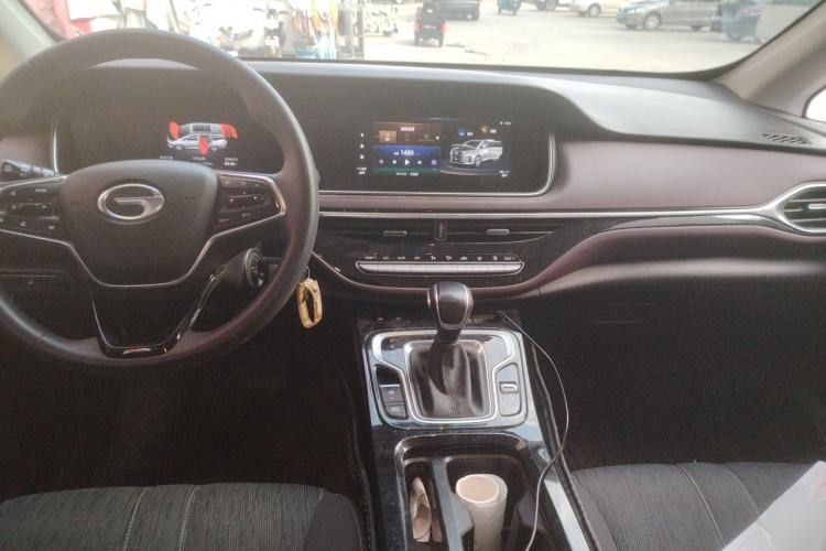 Used GAC Trumpchi M6 2023 PRO 270T DCT Elite Edition Center Console