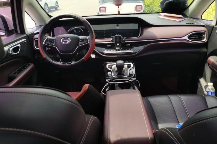 Used GAC Trumpchi M6 2023 PRO 270T DCT Luxury Edition Center Console