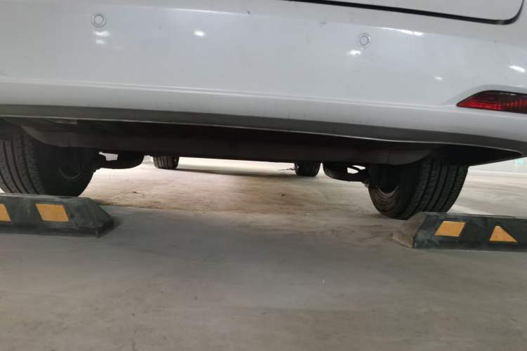Used GAC Trumpchi M6 2023 PRO 270T DCT Luxury Edition Chassis Front Left