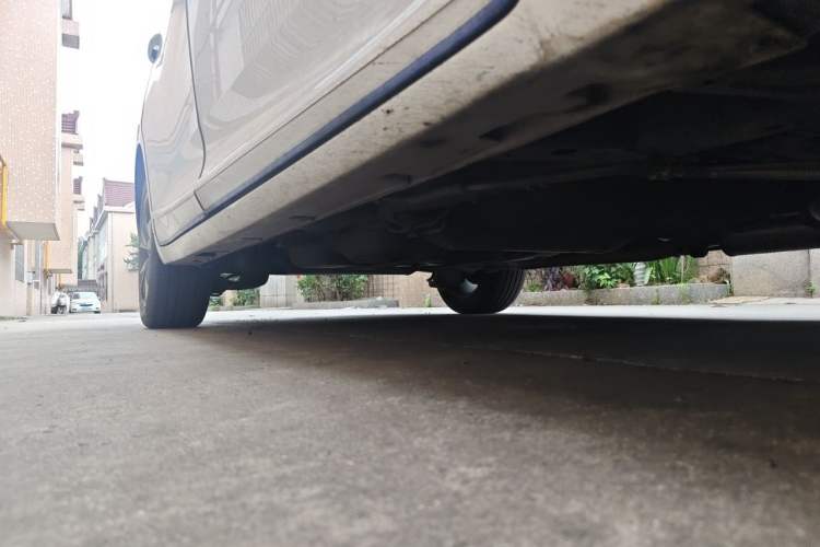 Used GAC Trumpchi M6 2023 PRO 270T DCT Luxury Edition Chassis Front Right