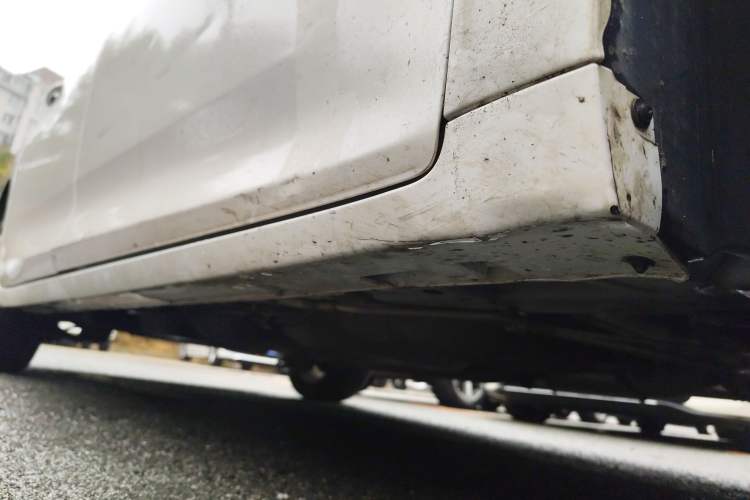Used GAC Trumpchi M6 2023 PRO 270T DCT Elite Edition Chassis Front Right