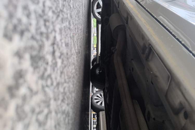 Used GAC Trumpchi M6 2023 PRO 270T DCT Luxury Edition Chassis Rear Left